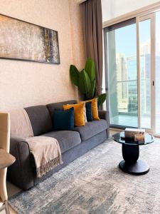 BurjKhalifa View | 1BR Business Bay Near Dubaimall