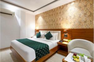 Hotel Velocity Near Aerocity Delhi IGI Airport With- Free Pickup
