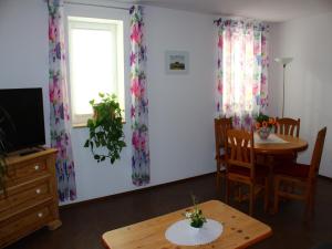 Cosy Apartment in Weißig with Garden