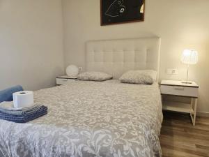 little 3 bedrooms apartement barcelona center