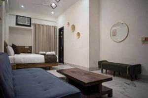 Hotel Imperial Stayz Sector 42