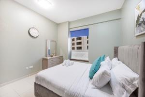 FiveX Premium 4BR Beachfront Living at JBR