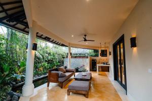 Gajah Biru Bungalows