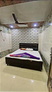 Kashav Guest House