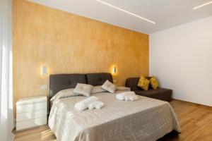 Residenza il Bruco Silk Apartment - 20 min to Milan center