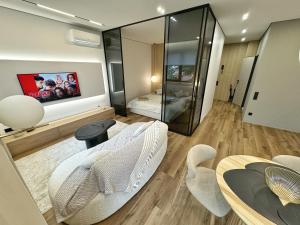 Premium apartment "Caramel" - apart-hotel "Platinum Apartment