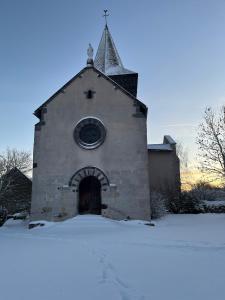 Maison de bourg au coeur du parc des volcans dAuvergne
