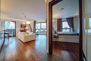 Apartament Panorama Gór - centrum miasta z widokiem na Szrenicę