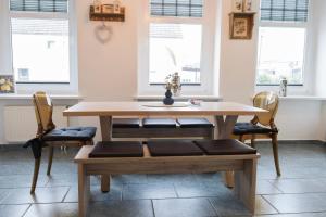 Bryza Homes - Villa Linde - Parkplatz - Ahlbeck - Patio