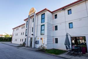 Hotels Premiere Classe Chalon Sur Saone : photos des chambres