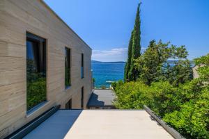 VILLA FRAN - DELUXE PENTHOUSE SUITE with private pool # 4
