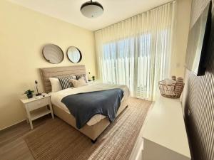Modern 1B 5 min to CapCana Beach