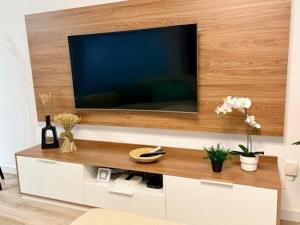 San Remo retreat with endless sunsets