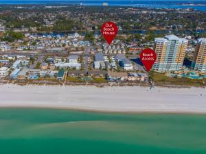 Beach Getaway for 15 A Few Steps from the Sand