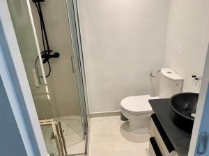 Coastal Retreat Studios with Balcony