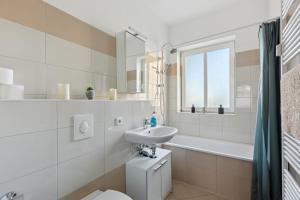 Larooms Merseburg - Apartment NS01 - 2 Zimmer - 4 Betten - Waschmaschine - Parkplatz