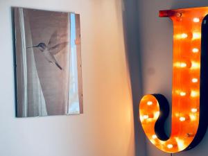 Mid-Nest - Artitude Apartments