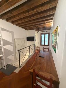 Venetian house - Guglie