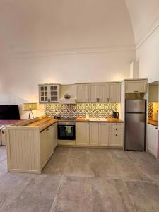 Arbarorisa Traditional Suites