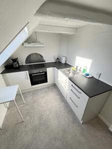 Bright and charming apartment close to everything