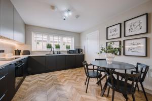 JW Canmore ApartHouse