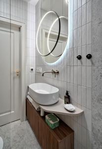 Gdańsk Downtown Apt - 52 m2, Top Location - by Rentujemy