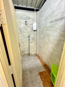 RSP Hostel รักษ์สุพรโฮสเทล