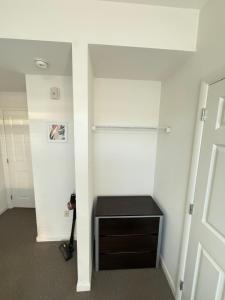 4-Bedroom Furnished Apartment at Temple Crossing