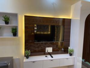 Kaveri city centre delta 1 greater Noida near delta 1 metro station