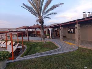 First row beach house in Playa Las Palmeras