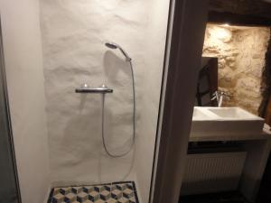 Les appartements d artiste de la Villa du 15 - Restaurant La Maison - piscine chauffee : photos des chambres