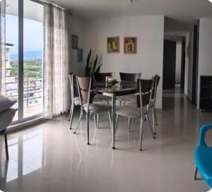 Ibagué JUNTO AL PARQUE DEPORTIVO