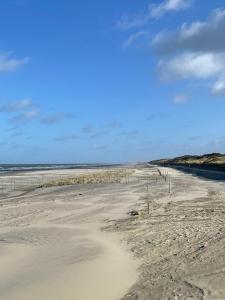 High-End Sea View Apartment by Lets Go Getaways