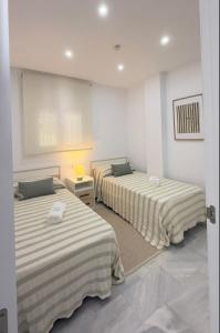 Apartamento Marea en primera línea de playa en La Barrosa con vistas al mar