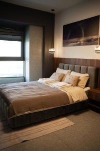 Olszynki Park Panorama Residence 2BR, River Walks, Parking