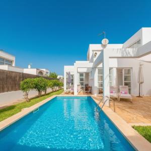 Familienfreundliches charmantes Ferienhaus mit Grill, Terrasse und Garten