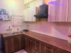 Vogue Lavish Stays Zirakpur 2bhk