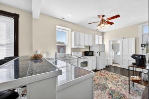 Trendy City Escape Perfect St Louis Location