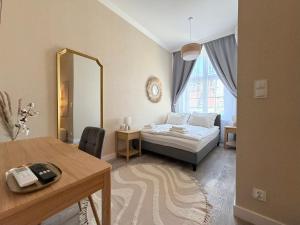 Stary Rynek 75 by View-Apartments