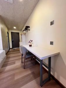 Lunar Lodge 漫月楼 - Mountain Top Tranquil Luxury Rooms at Eco Valley Retreat Balung 豐之谷