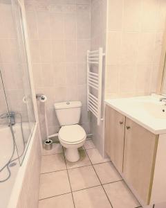 Duplex 3 bedrooms 8 people Heated pool Ski in ski out