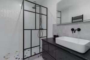 Apartment with terrace in Madrid