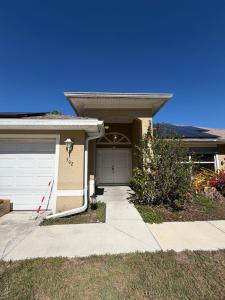 Amazing living space with outdoor dining