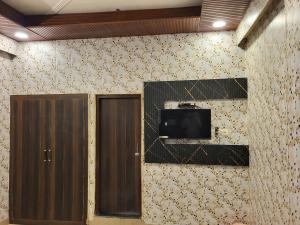 Hotel Yash International