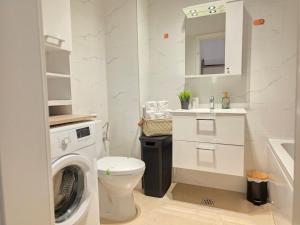 Image Travel Studio - Militari Residence București