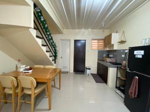 2BR Cozy Townhouse - AC in rooms only