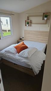 Great Yarmouth 10 Berth KP Holiday Home - NOW with Linen