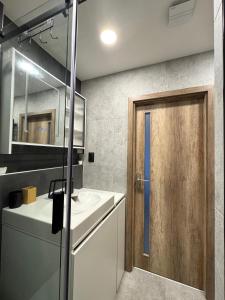 Smarty Choice Living with FREE PARKING - Vondroušova