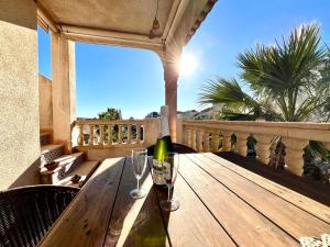 Private Solarium - Golf and Pool View - Las Ramblas 830