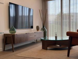 Furnas Retreat, Luxury Home & Stunning Valley View